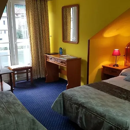 Hostel Calzada Romana