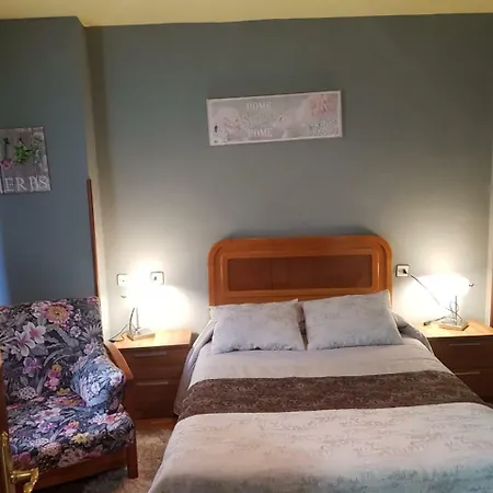 Hostel Calzada Romana Belmonte De Miranda