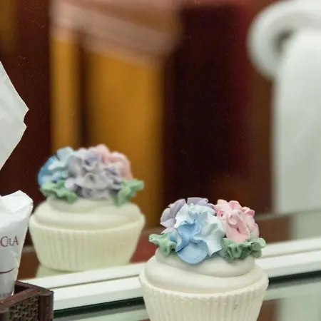 Calzada Romana Hostel *